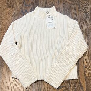 Cozy Zara Cream Ribbed Sweater